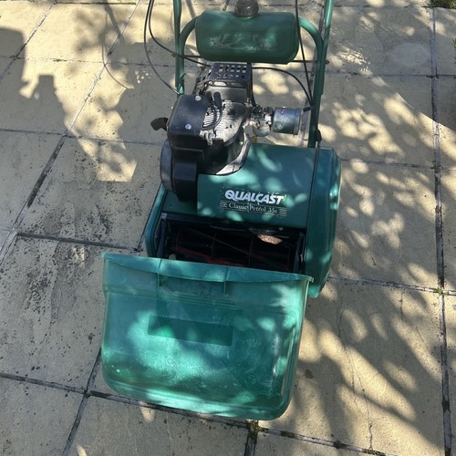 Qualcast classic petrol 35s - petrol,